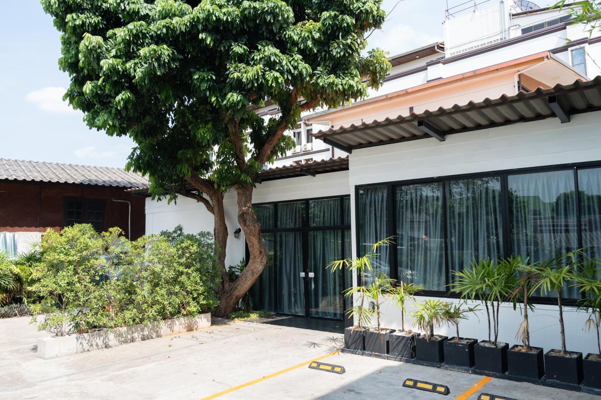 Appartement Chiang Mai Mansion 2 Extérieur photo